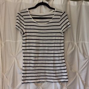 Blue and white striped tee